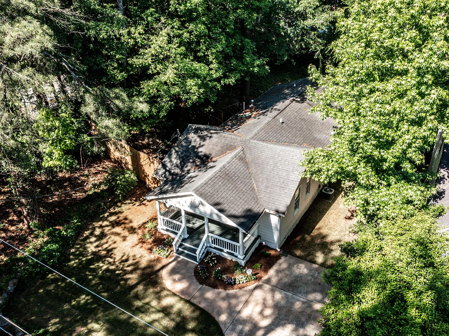 1820 Claremont St NW — Photo 4