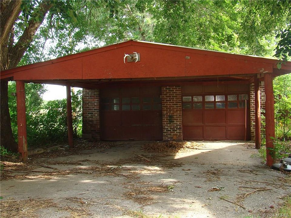 2nd image of 398260 W 3300th Rd
