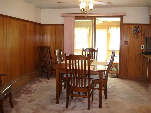 5th image of 103 Thomas Dr