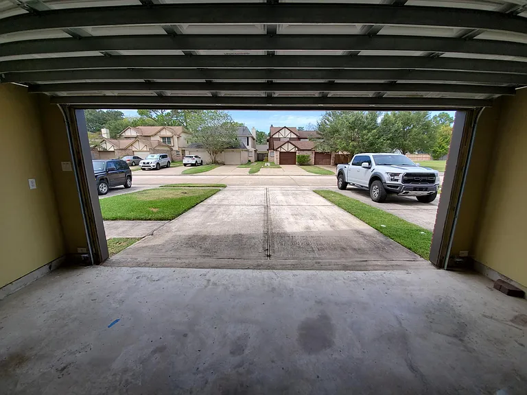 547 Birdsong Dr — Photo 44