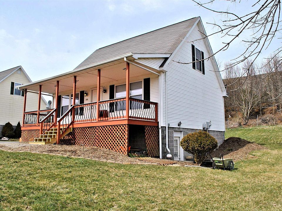 1st image of 100 Cullen Ct