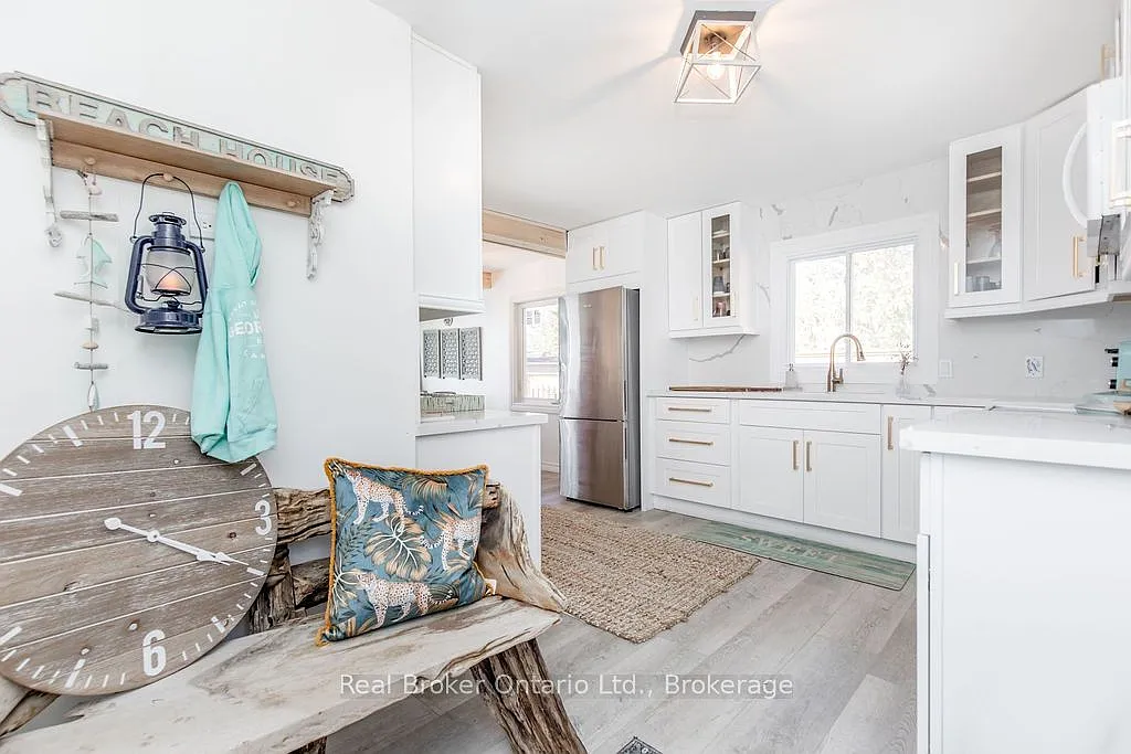 3 bed, $2,800 — Photo 4