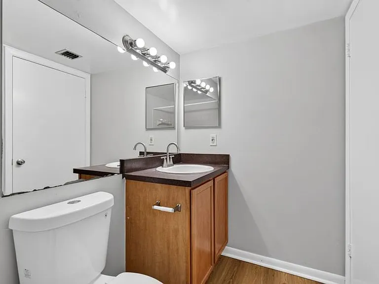 760 Executive Center Dr #32-12-32 — Photo 14