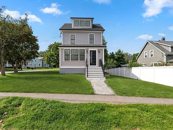3rd image of 11 Greenough St