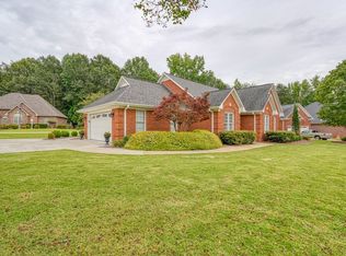 901 Lyday Ln, Inman, SC 29349