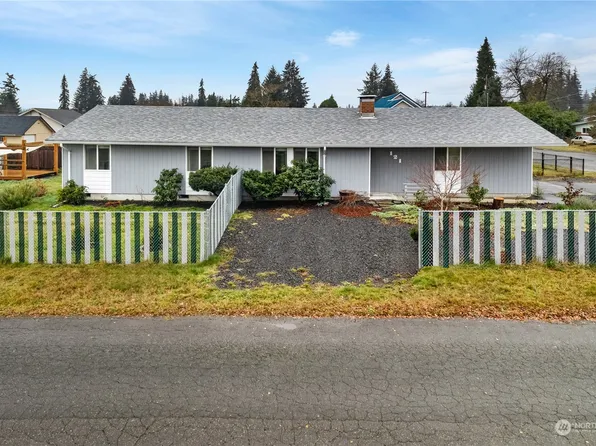 121 N 14th Street, Elma, WA 98541