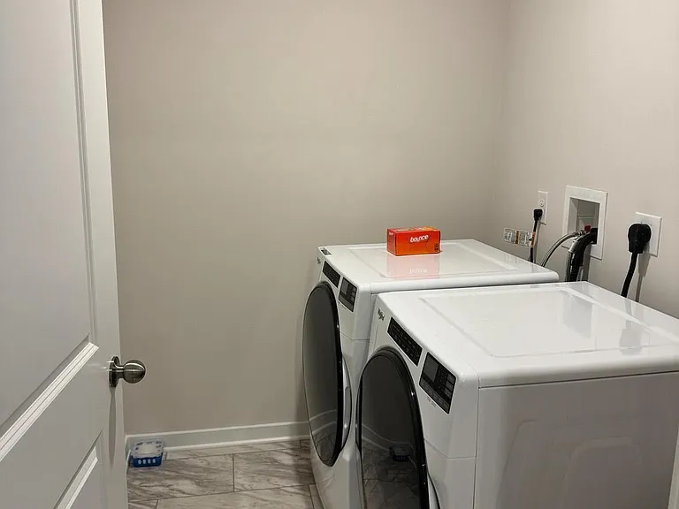 60 Four Leaf Dr — Photo 17