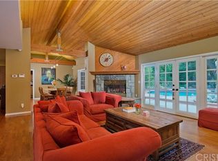 10060 Rudnick Ave, Chatsworth, CA 91311