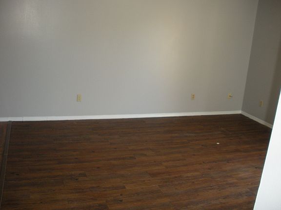 3rd image of 320 S Hanseman St #B