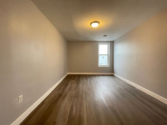 5th image of 185 Union St #6E