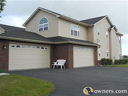 Maintenance Free Living!!