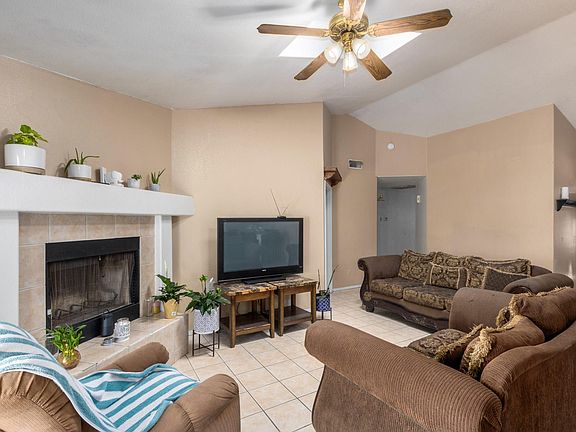 4th image of 1807 N 90th Dr