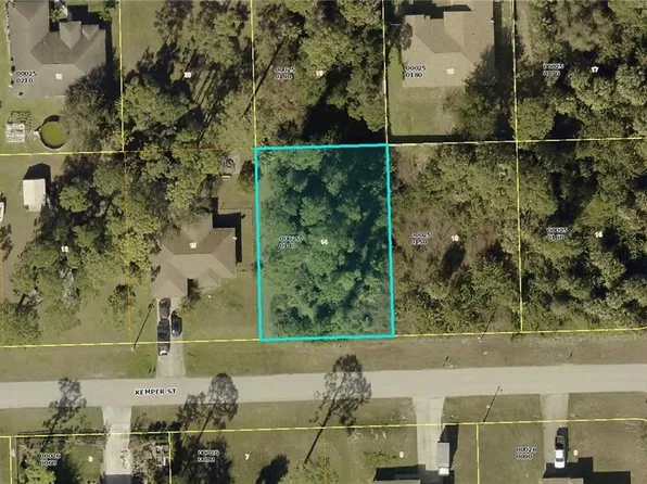 3712 Kemper St, Fort Myers, FL 33905
