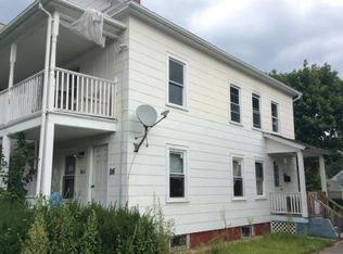 16 Frederick St, Westfield, MA 01085