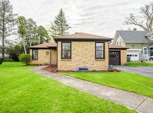 1165 Hill Ave, Elgin, IL 60120