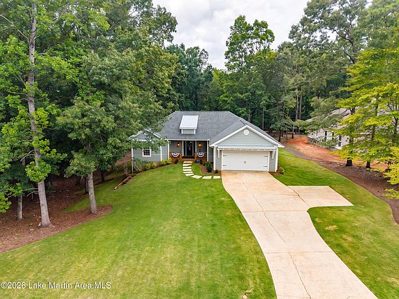 2nd image of 726 Stillwaters Dr