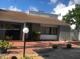 2972 NW 67th Ct, Fort Lauderdale, FL 33309
