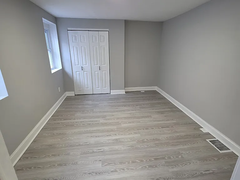 2310 Fleet St — Photo 10