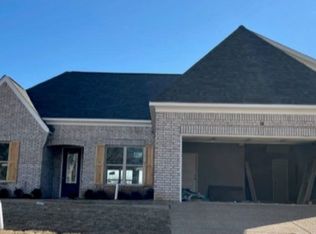 70 Oakland Ridge Cv, Oakland, TN 38060