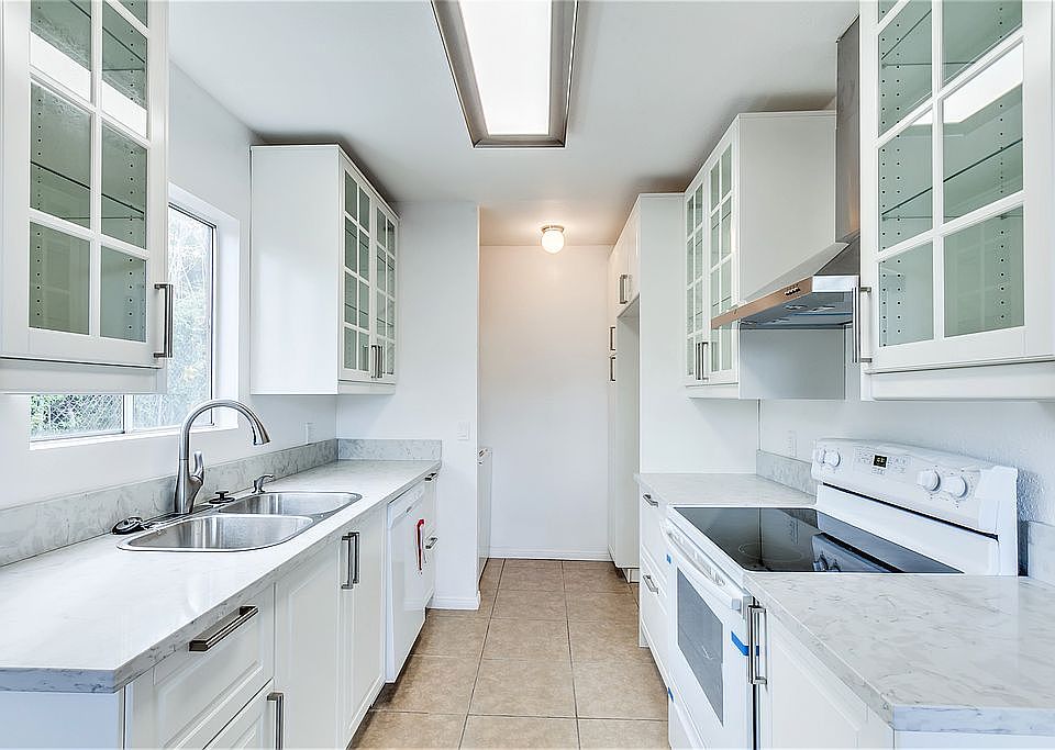 1st image of 3424 Pueblo Ave Unit 10