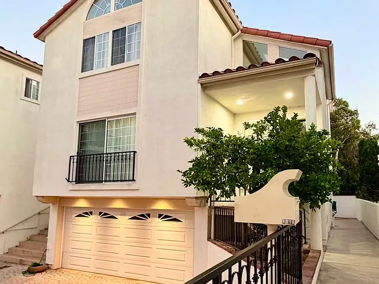 605 N Guadalupe Ave #B — Photo 1