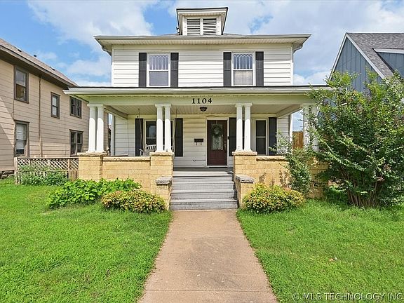 2nd image of 1104 S Johnstone Ave