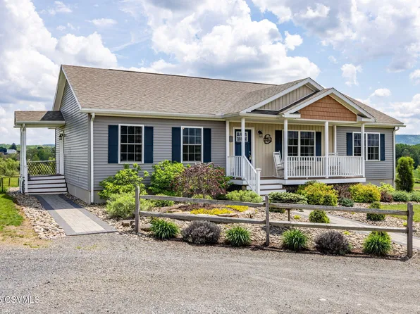 32 Kellys Dam Rd, Danville, PA 17821