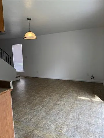 3708 Saratoga Dr — Photo 6