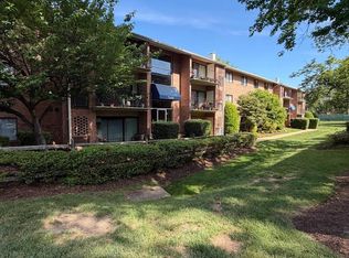 Falls Church Gardens Con, Falls Church, VA 22043