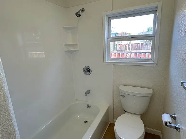 472 Bryan Ave — Photo 18