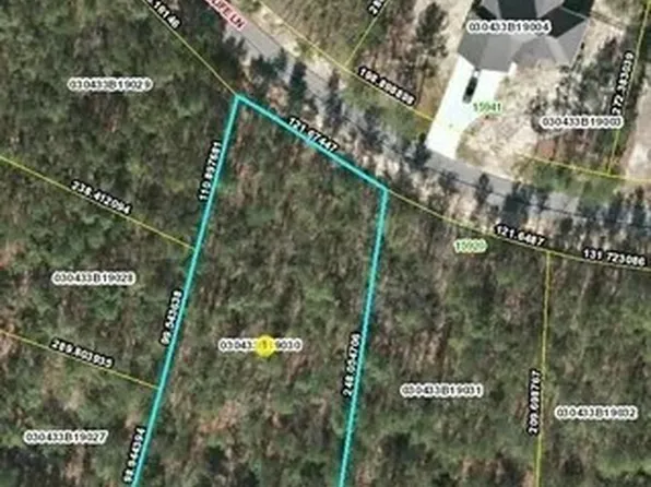 30 Wildlife Ln, Wagram, NC 28396