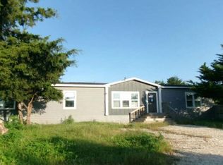 325 Club Lake Rd, Whitesboro, TX 76273