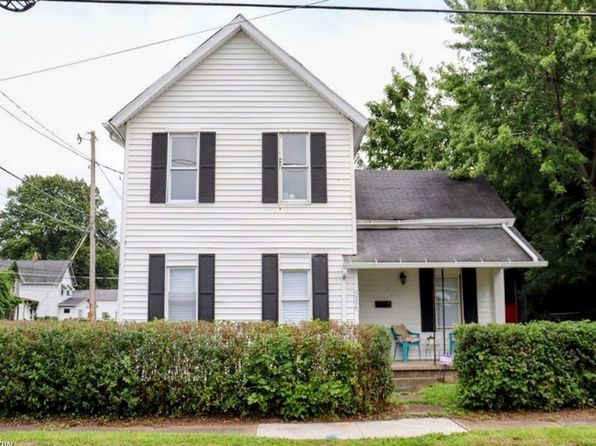 316 Young Ave NE