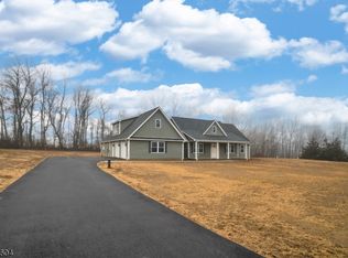 21 Estell Dr, Franklin, NJ 07416