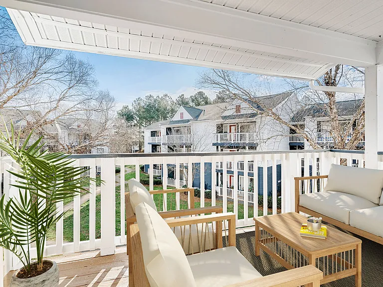 Sailpointe at Lake Norman — Photo 11