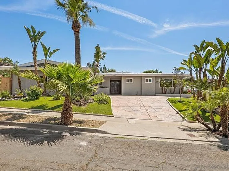 5051 Lenore Dr — Photo 4