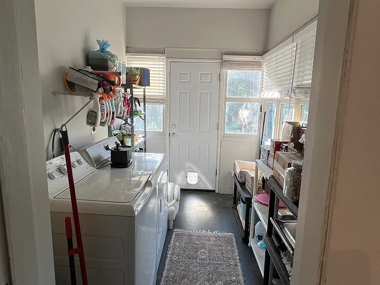 2023 S Roberta St — Photo 10