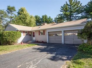 44 Terrace Rd, Wethersfield, CT 06109