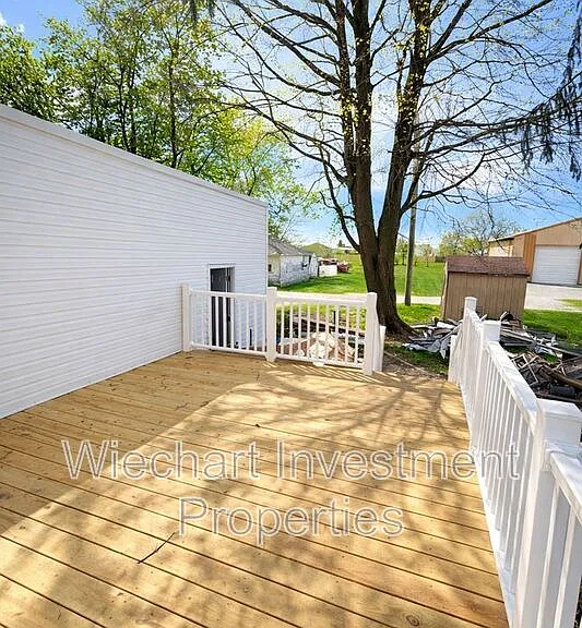 409 Gibbs Ave — Photo 11