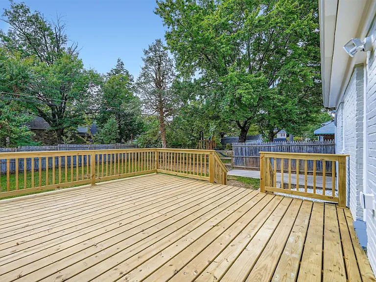 8903 Flagstone Cir — Photo 17