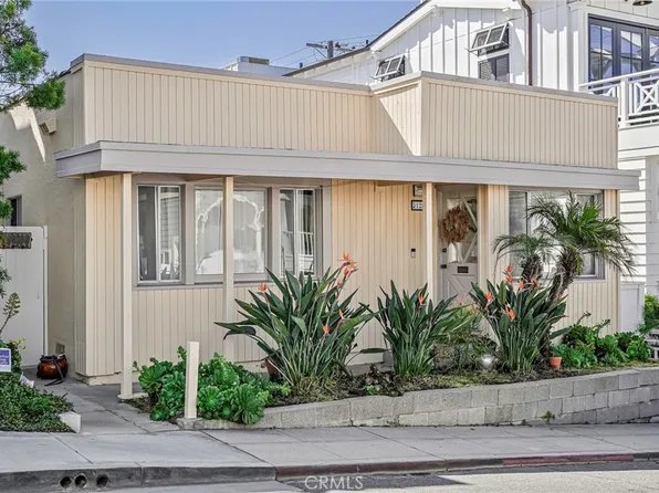 128 28th St, Hermosa Beach, CA 90254