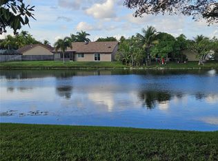 (Undisclosed Address), Fort Lauderdale, FL 33351