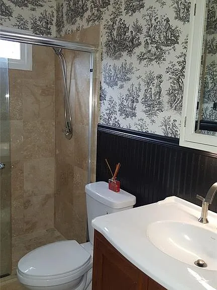 3885 Waterford Dr — Photo 13