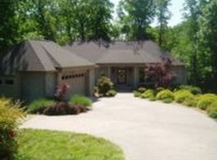 711 Bayview Dr, Grand Rivers, KY 42045