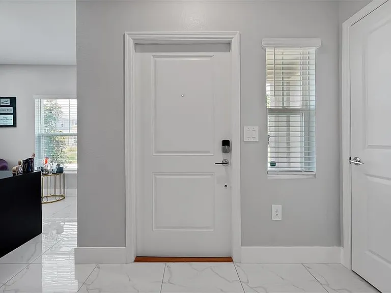 7245 Sienna Oak Aly — Photo 6