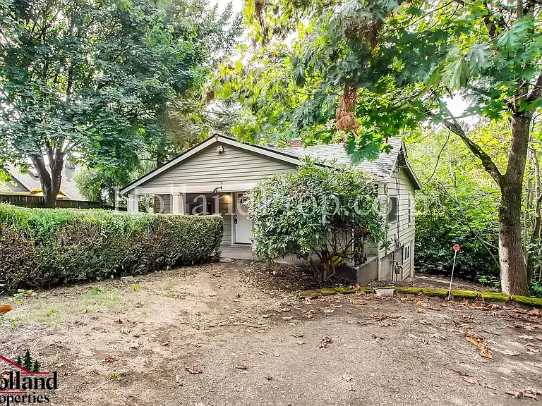 9601 SW 42nd Ave — Photo 10
