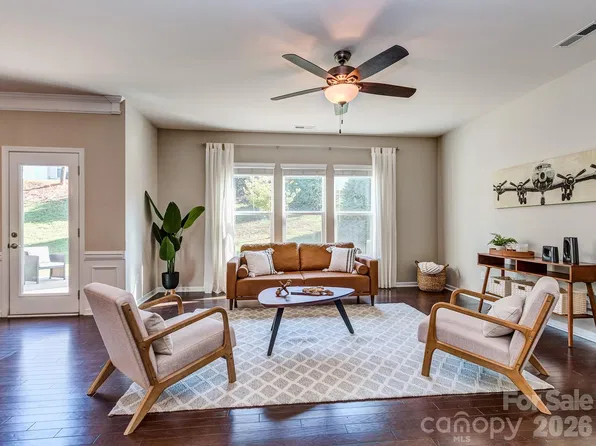 3831 Park South Station Blvd, Charlotte, NC 28210