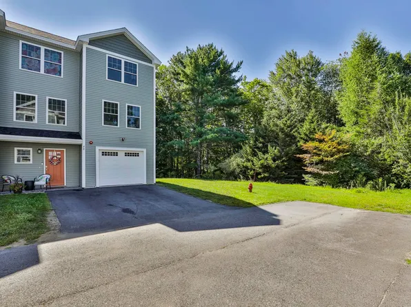 4 Bovee Way #B, Epping, NH 03042