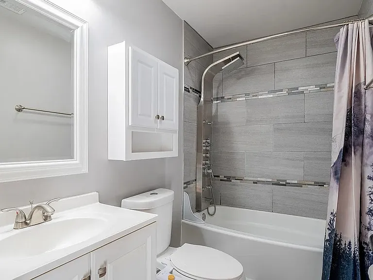 8124 Robertson Pl — Photo 3