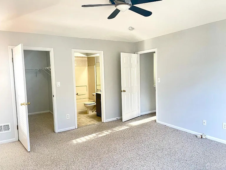 434 Waterford Dr — Photo 6
